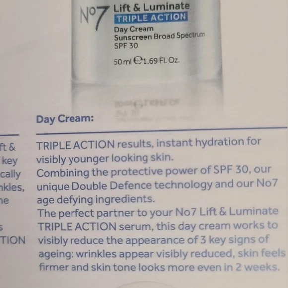 No7 LIFT LUMINATE TRIPLE ACTION ANTI AGING SKINCARE SYSTEM SET hp 5x ๐ฅ๐ฅ๐ฅ๐ฅ - Picture 6 of 7